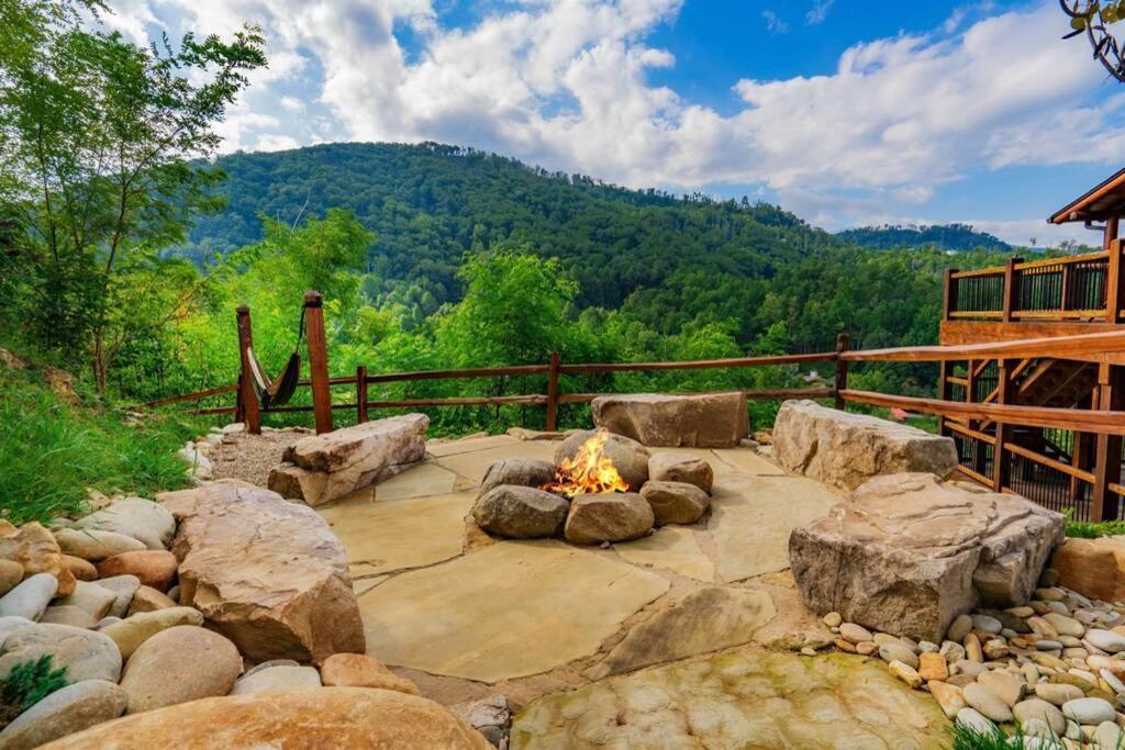 Roaring Fork Lodge Gatlinburg Dış mekan fotoğraf
